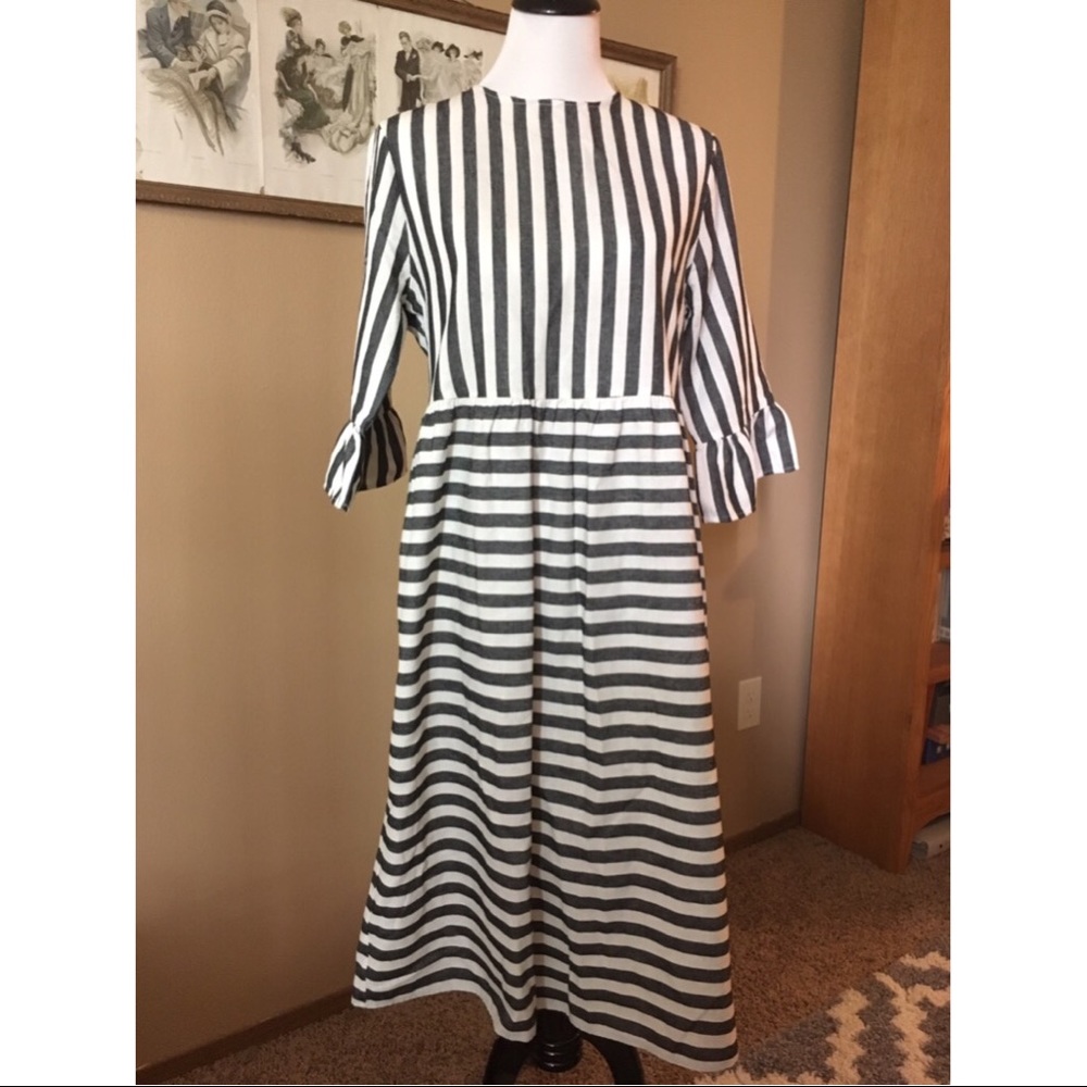 Boutique Dress (Jessakae Boutique)
